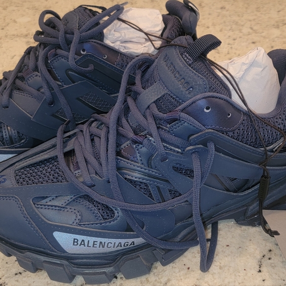 Balenciaga Track Sneakers - Picture 7 of 14